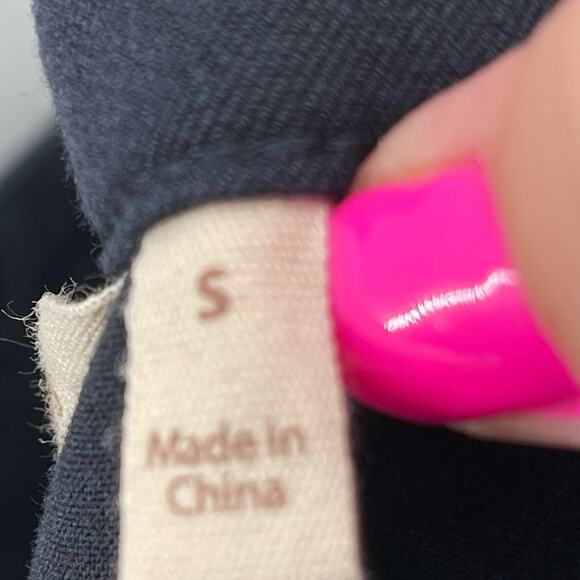 Soft Surroundings Essential Superla Cropped Button Navy Pull On Cropped Pants S - Picture 8 of 9